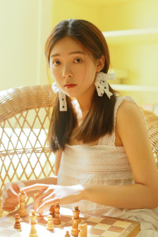 电波女与青春男